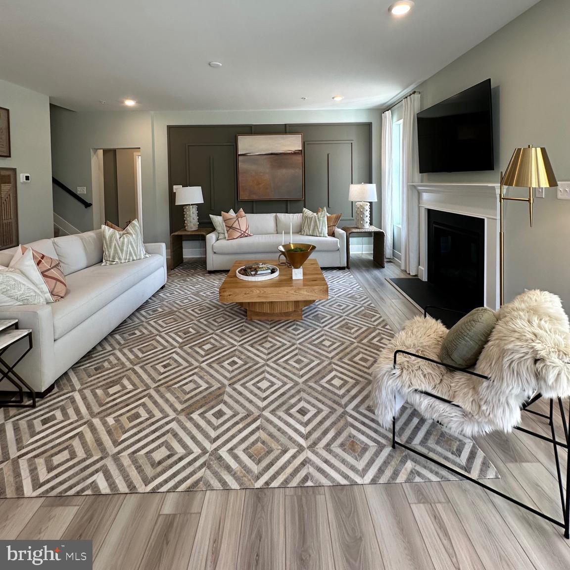 ST CHARLES - Residential