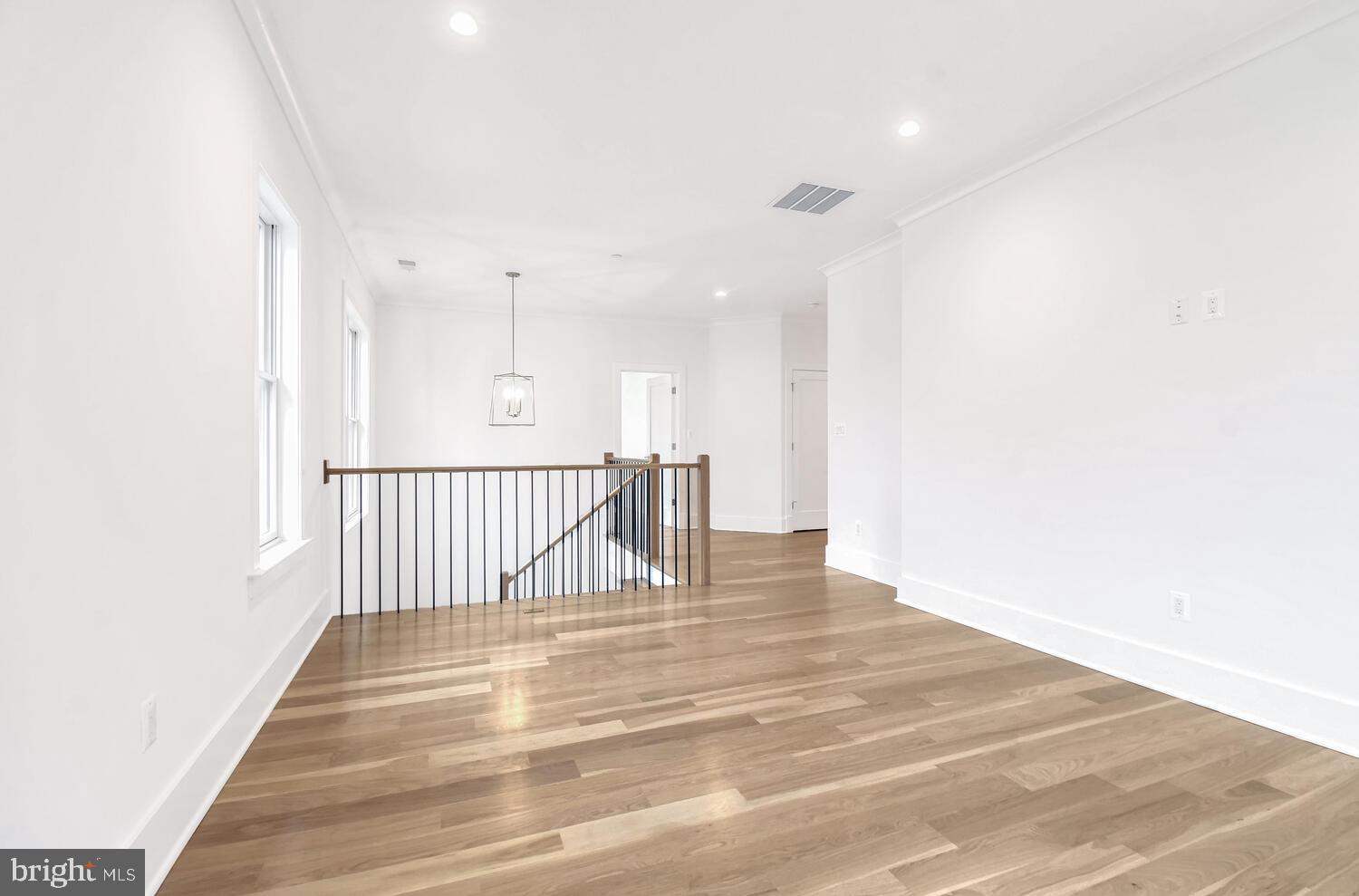 BRADLEY WOODS - Residential