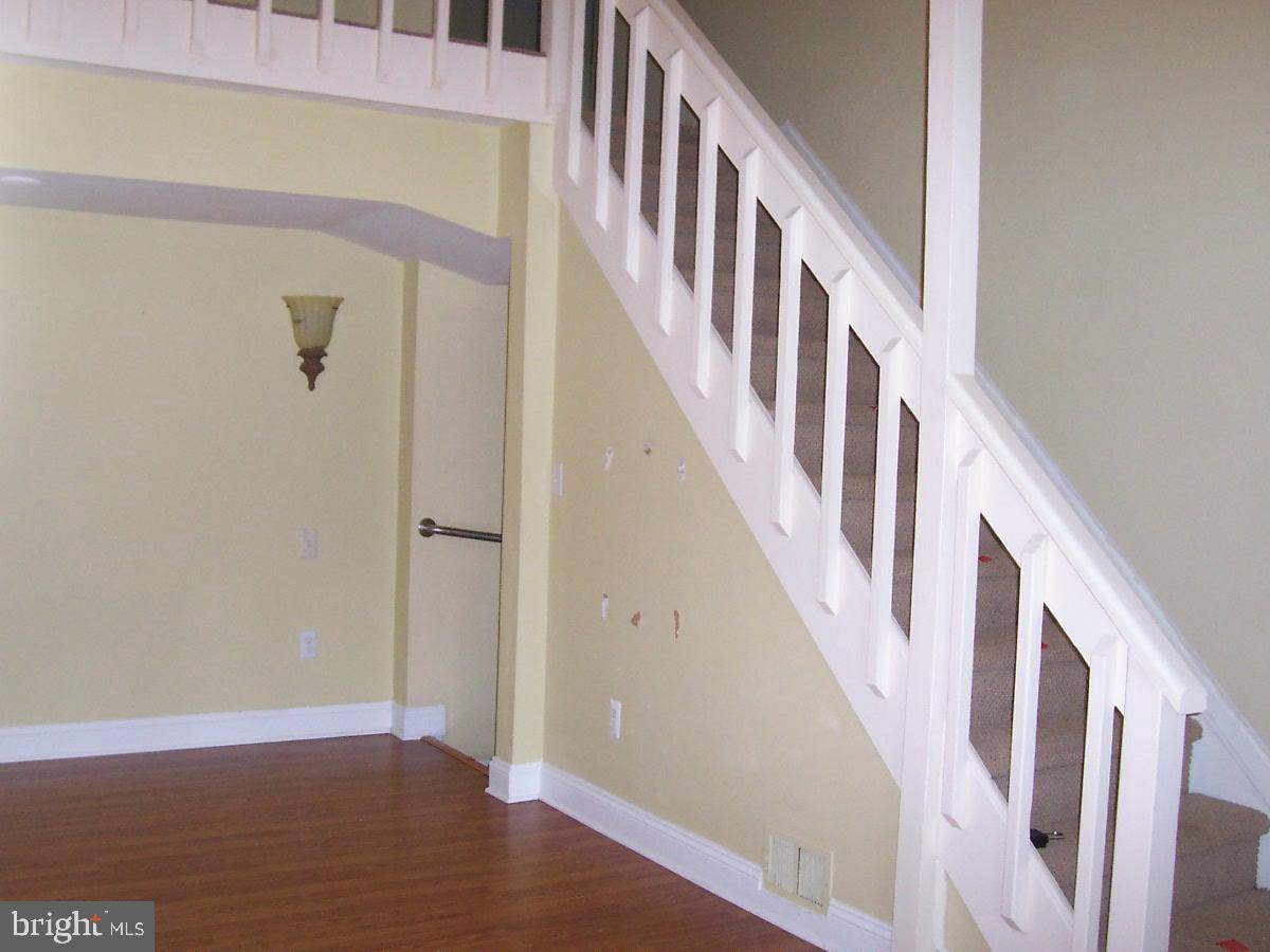 35 N TURNBERRY DRIVE