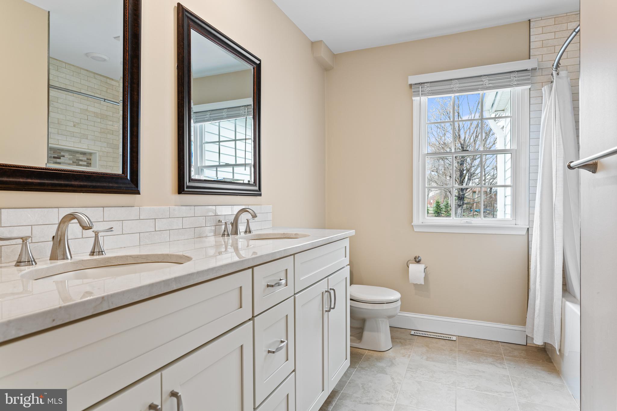 GREENE COUNTRIE - Residential