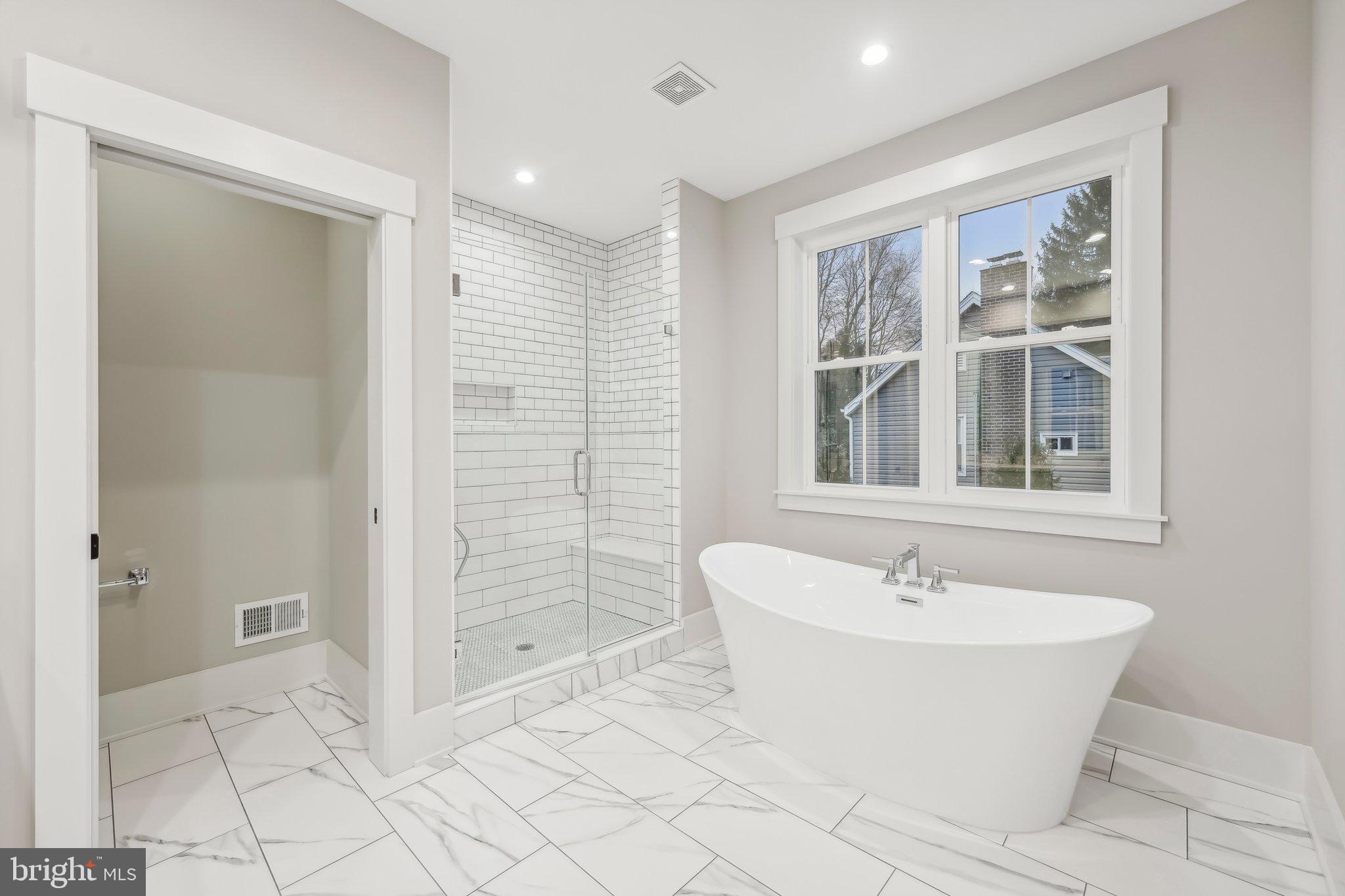 THE WOODS AT ROSE TREE - Residential