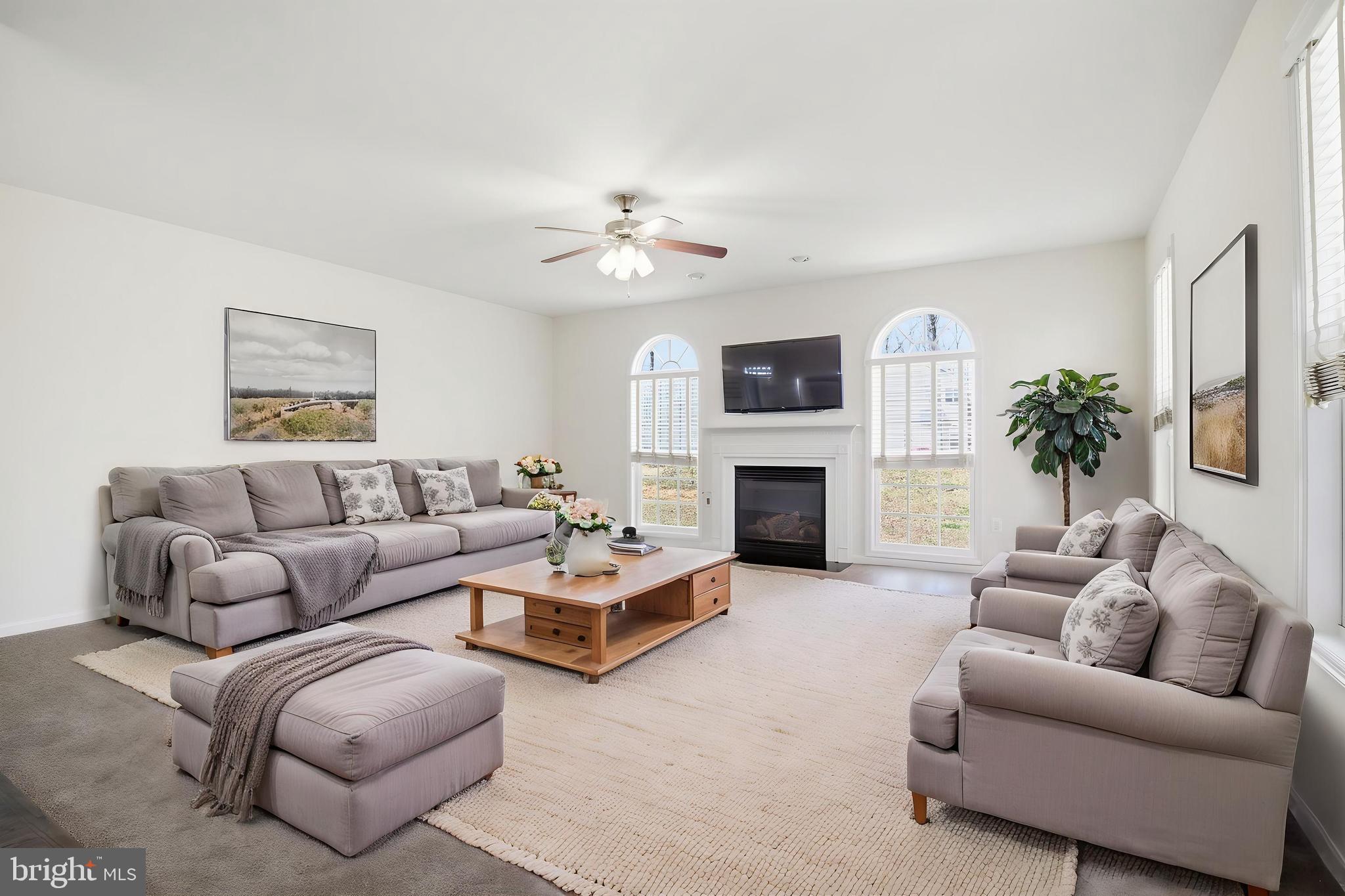 950 GROUSE POINTE DRIVE