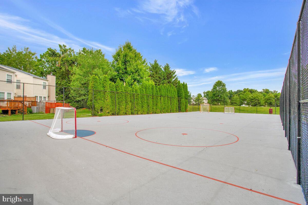 RICHFIELD STATION VILLAGE - Residential