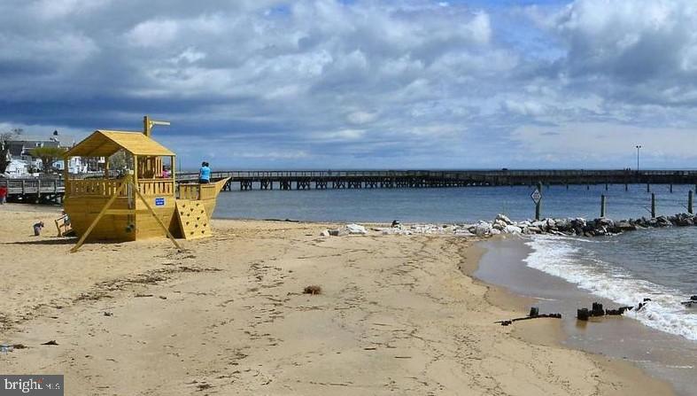 RICHFIELD STATION VILLAGE - Residential