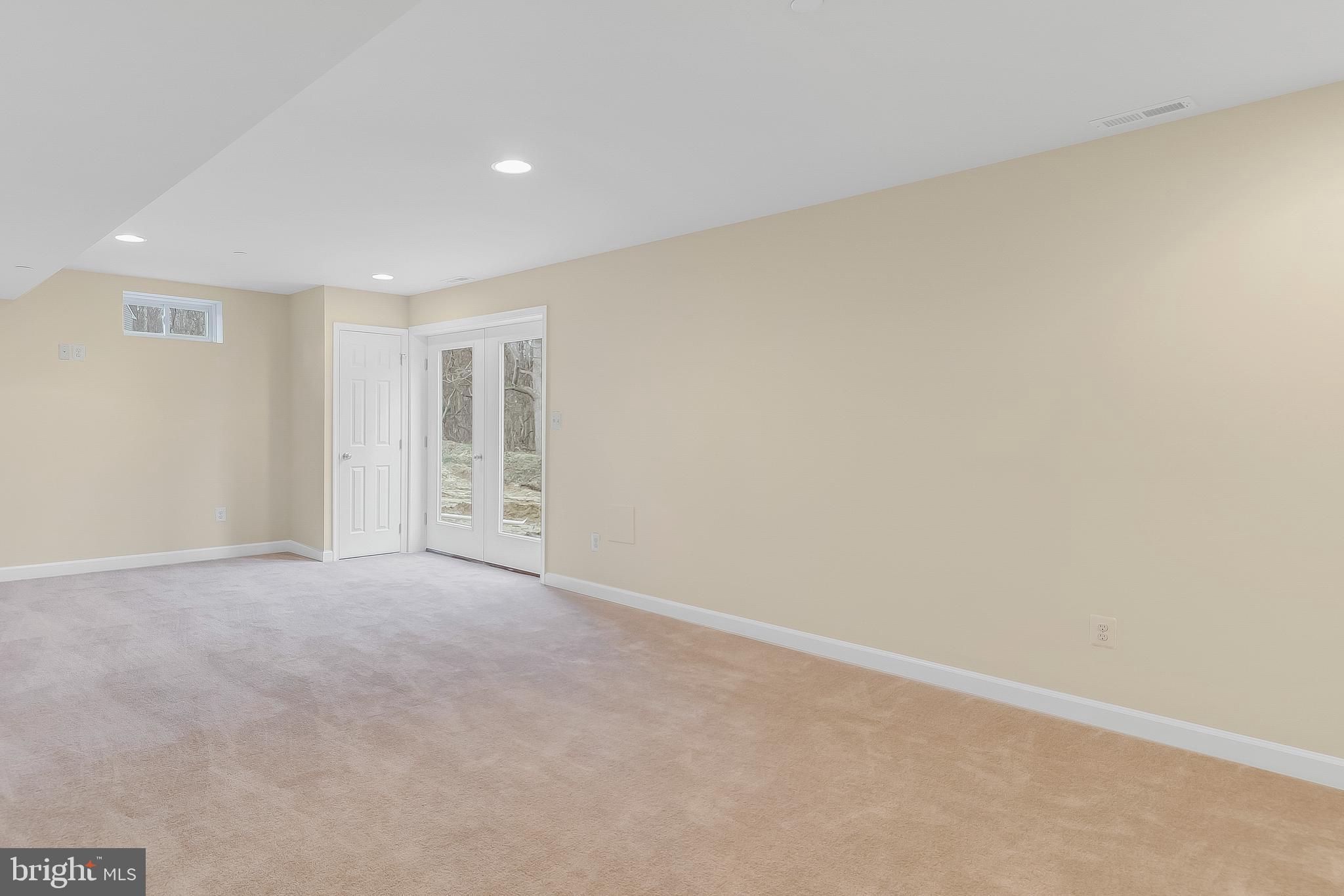 PORTOBELLO ESTATES - Residential