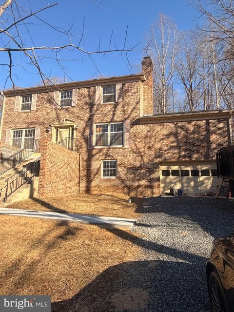 2134 HARPOON DRIVE STAFFORD VA 22554