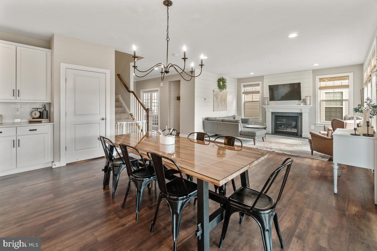 TUSCARORA CREEK - Residential