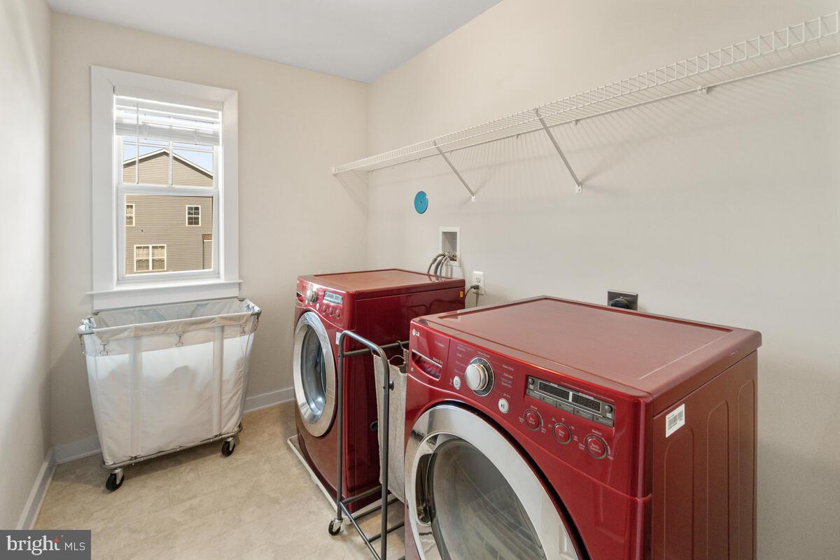 TUSCARORA CREEK - Residential