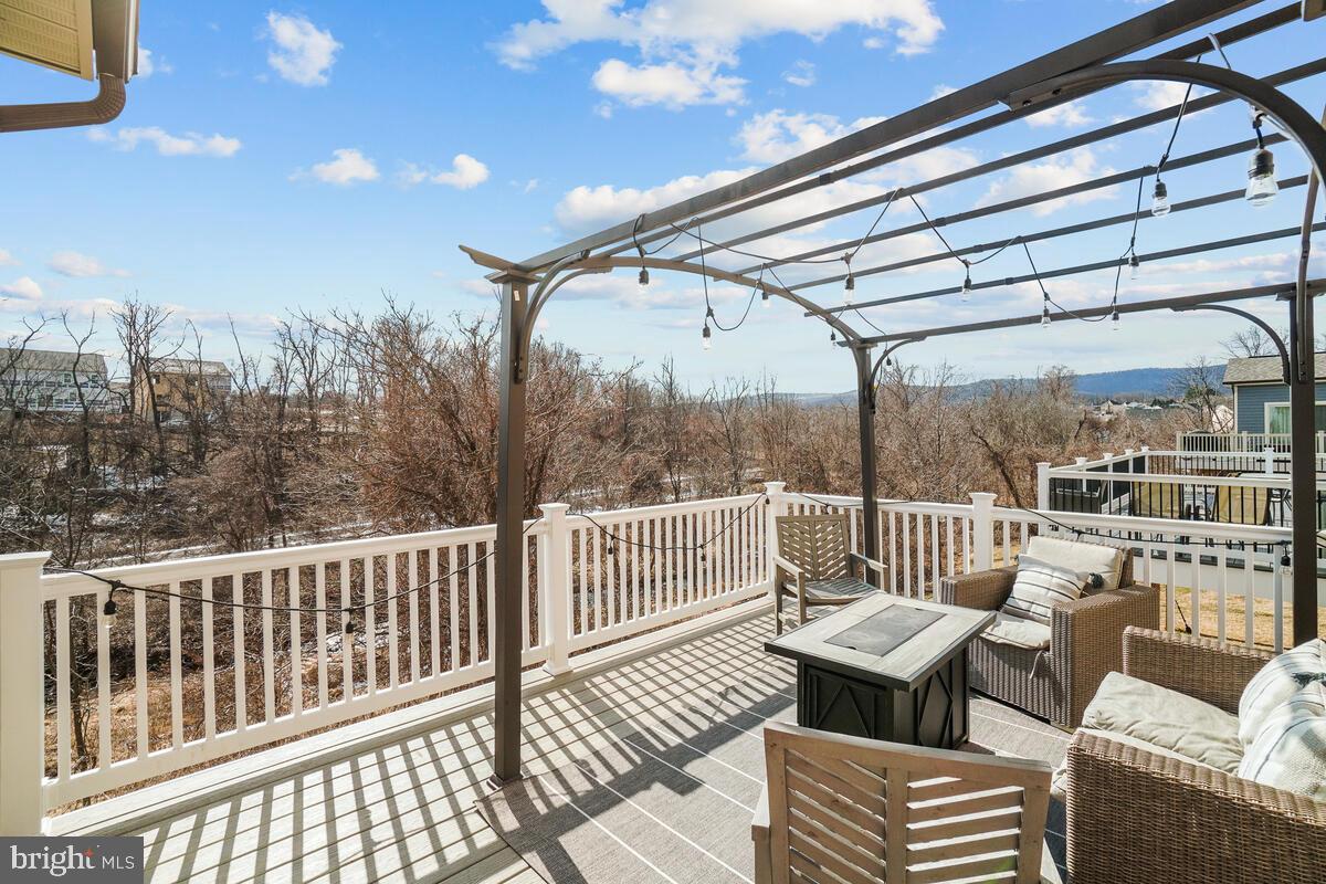 TUSCARORA CREEK - Residential