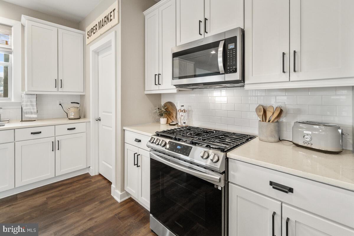 TUSCARORA CREEK - Residential