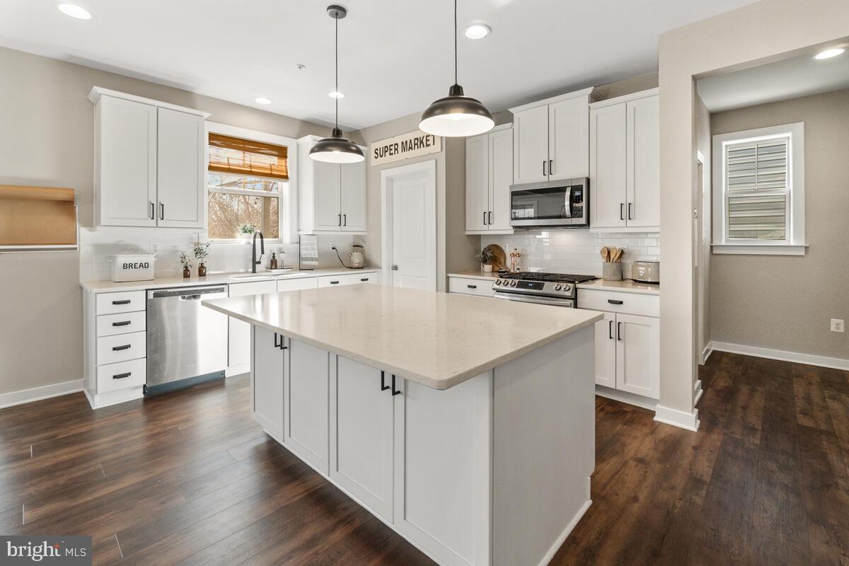 TUSCARORA CREEK - Residential