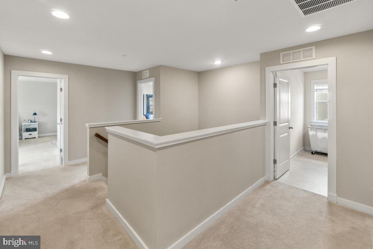 TUSCARORA CREEK - Residential