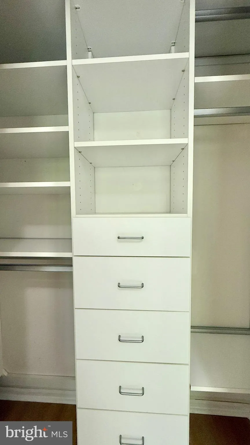 Princeton, New Jersey 08540, United States, 3 Bedrooms Bedrooms, ,3 BathroomsBathrooms,Residential,Contingent,122626