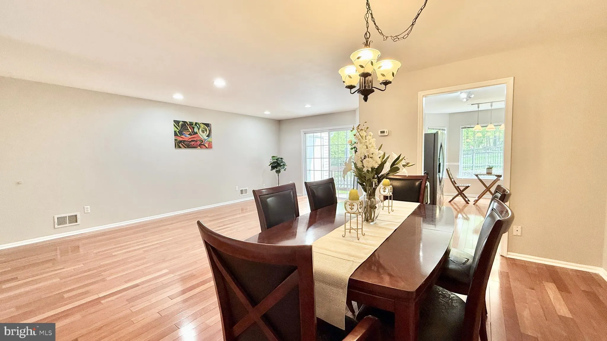 Princeton, New Jersey 08540, United States, 3 Bedrooms Bedrooms, ,3 BathroomsBathrooms,Residential,Contingent,122626