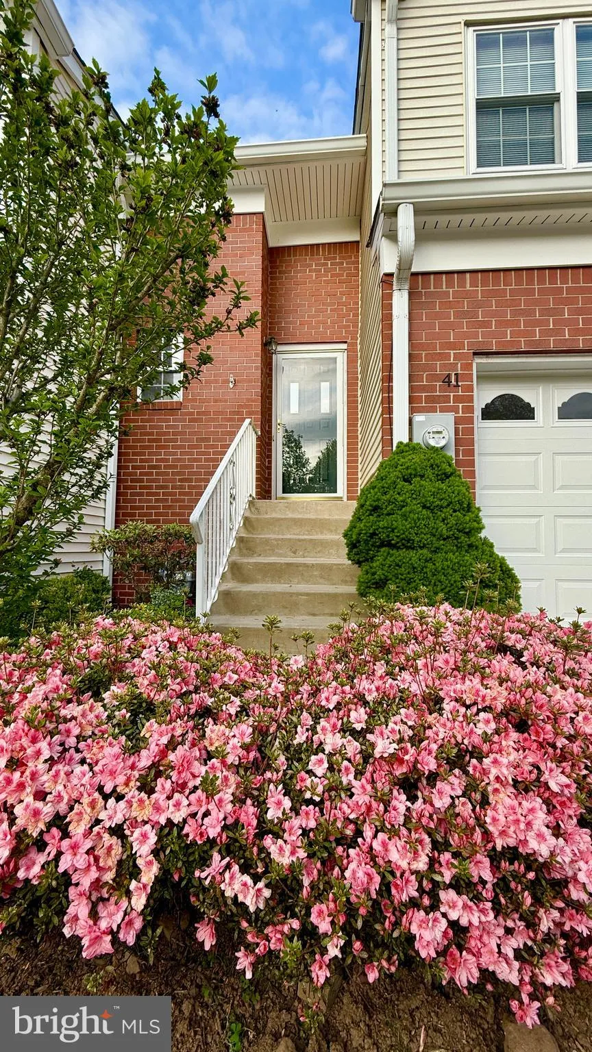 Princeton, New Jersey 08540, United States, 3 Bedrooms Bedrooms, ,3 BathroomsBathrooms,Residential,Contingent,122626