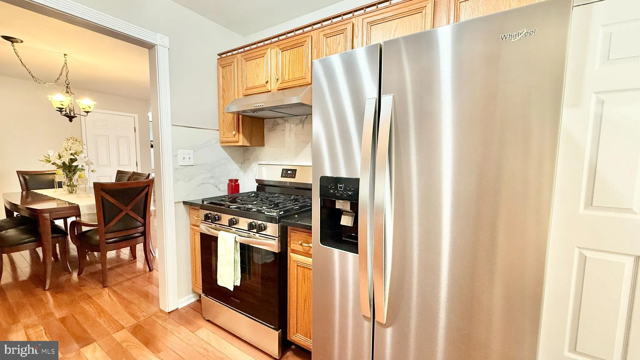 Princeton, New Jersey 08540, United States, 3 Bedrooms Bedrooms, ,3 BathroomsBathrooms,Residential,Contingent,122626