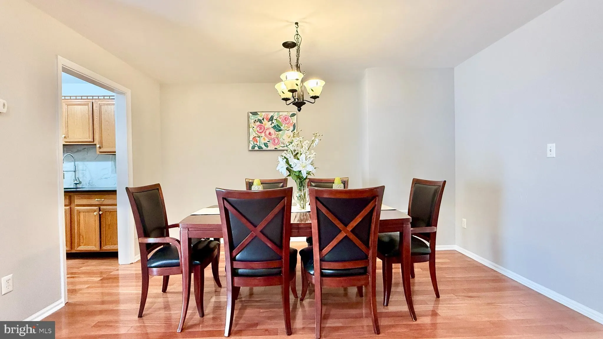 Princeton, New Jersey 08540, United States, 3 Bedrooms Bedrooms, ,3 BathroomsBathrooms,Residential,Contingent,122626