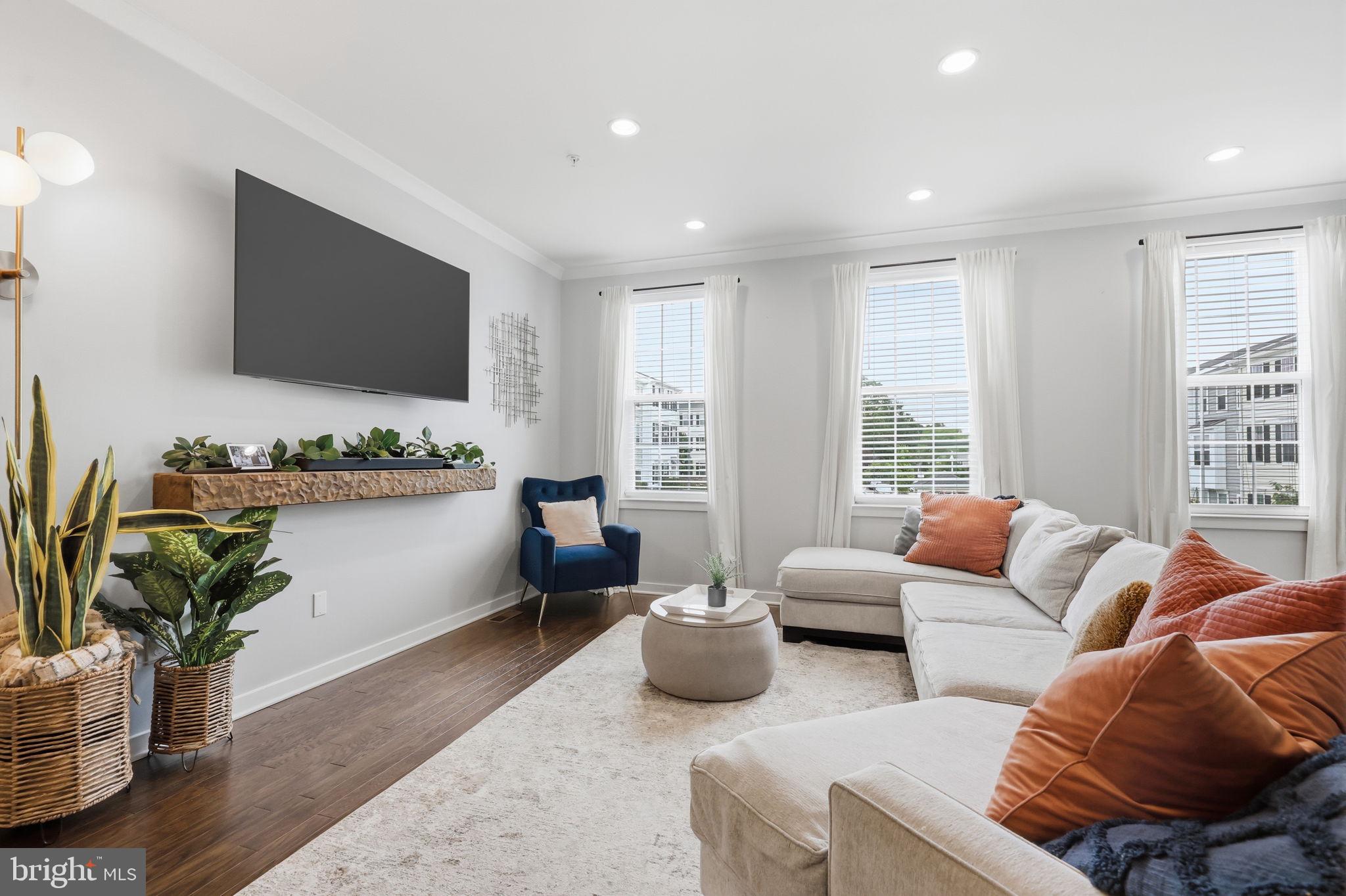 HATBORO STATION - Residential