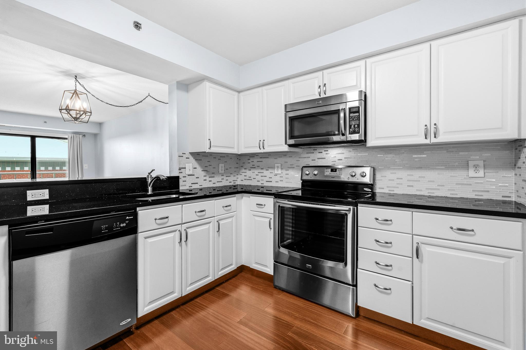 545 E BRADDOCK ROAD 304