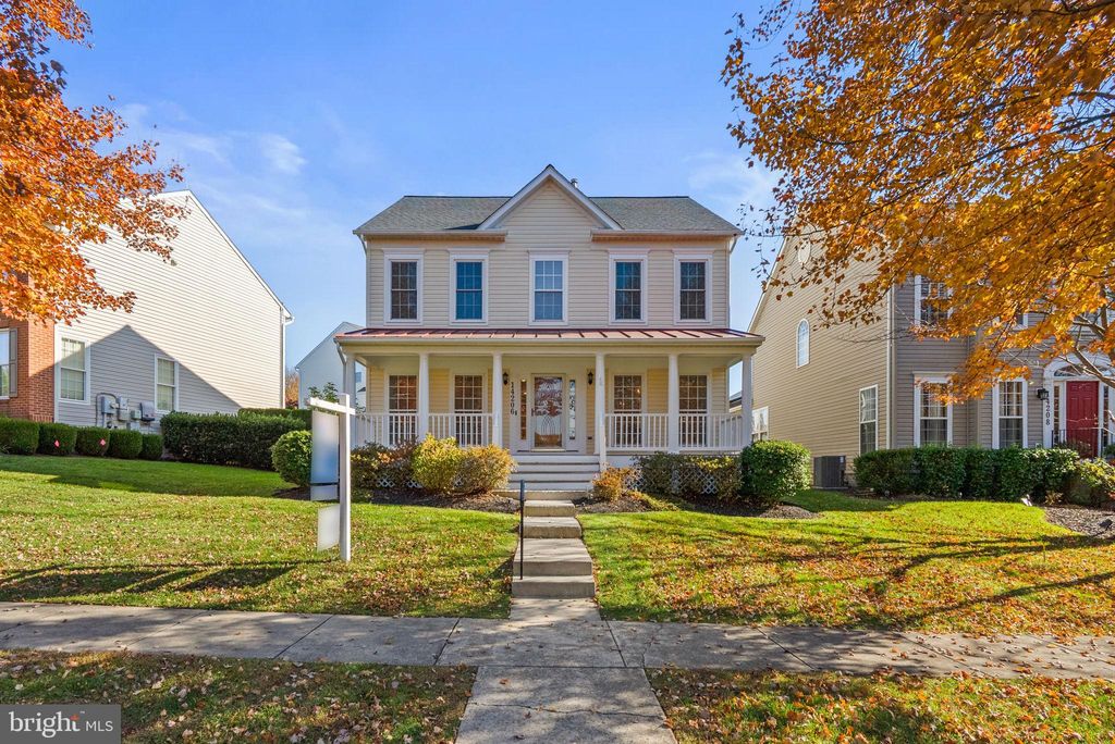 Photo of 14206 Kings Crossing Boulevard, BOYDS, MD 20841 (MLS # MDMC2206954)