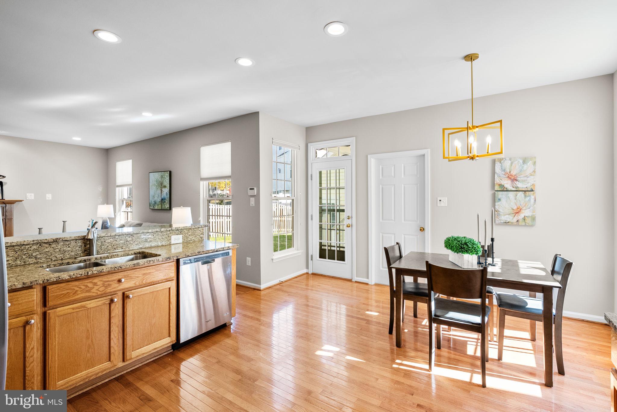 THE VISTAS AT WOODCLIFFE PARK - Residential