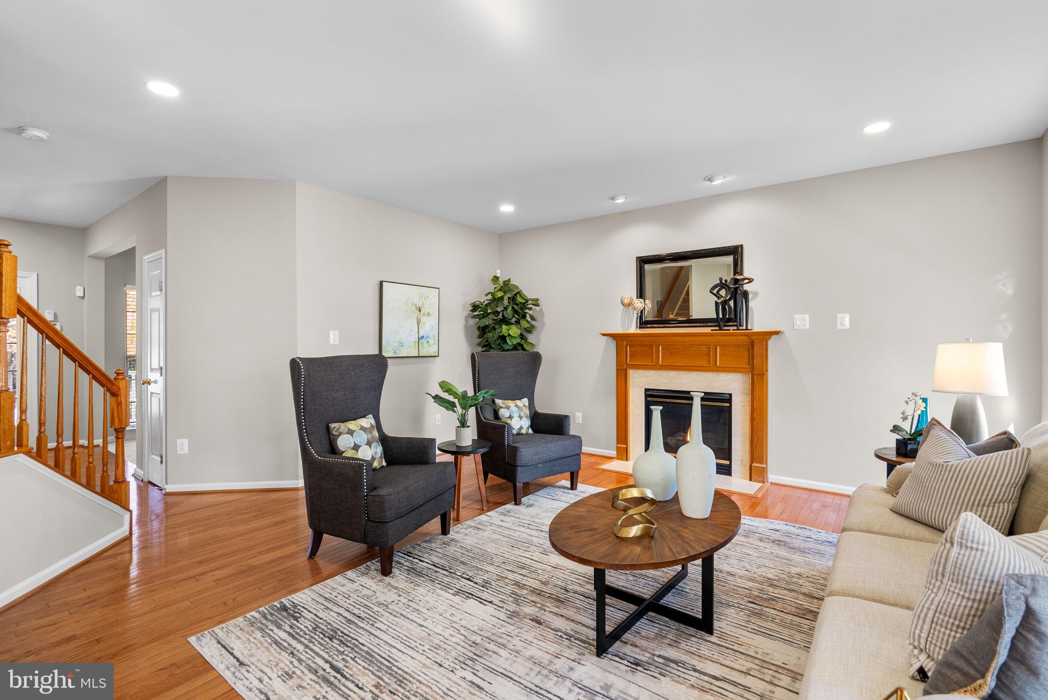 THE VISTAS AT WOODCLIFFE PARK - Residential