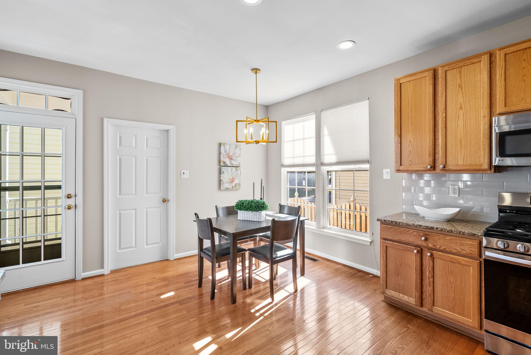 THE VISTAS AT WOODCLIFFE PARK - Residential