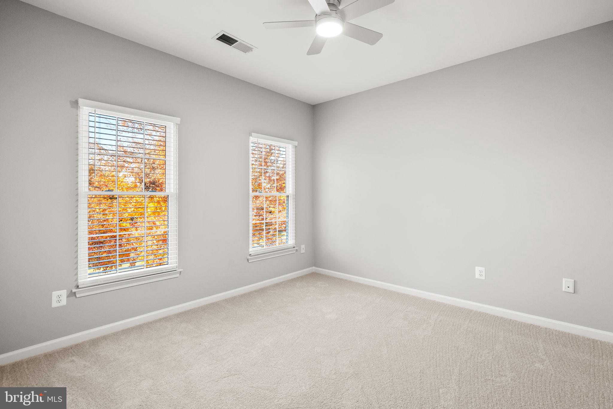 THE VISTAS AT WOODCLIFFE PARK - Residential