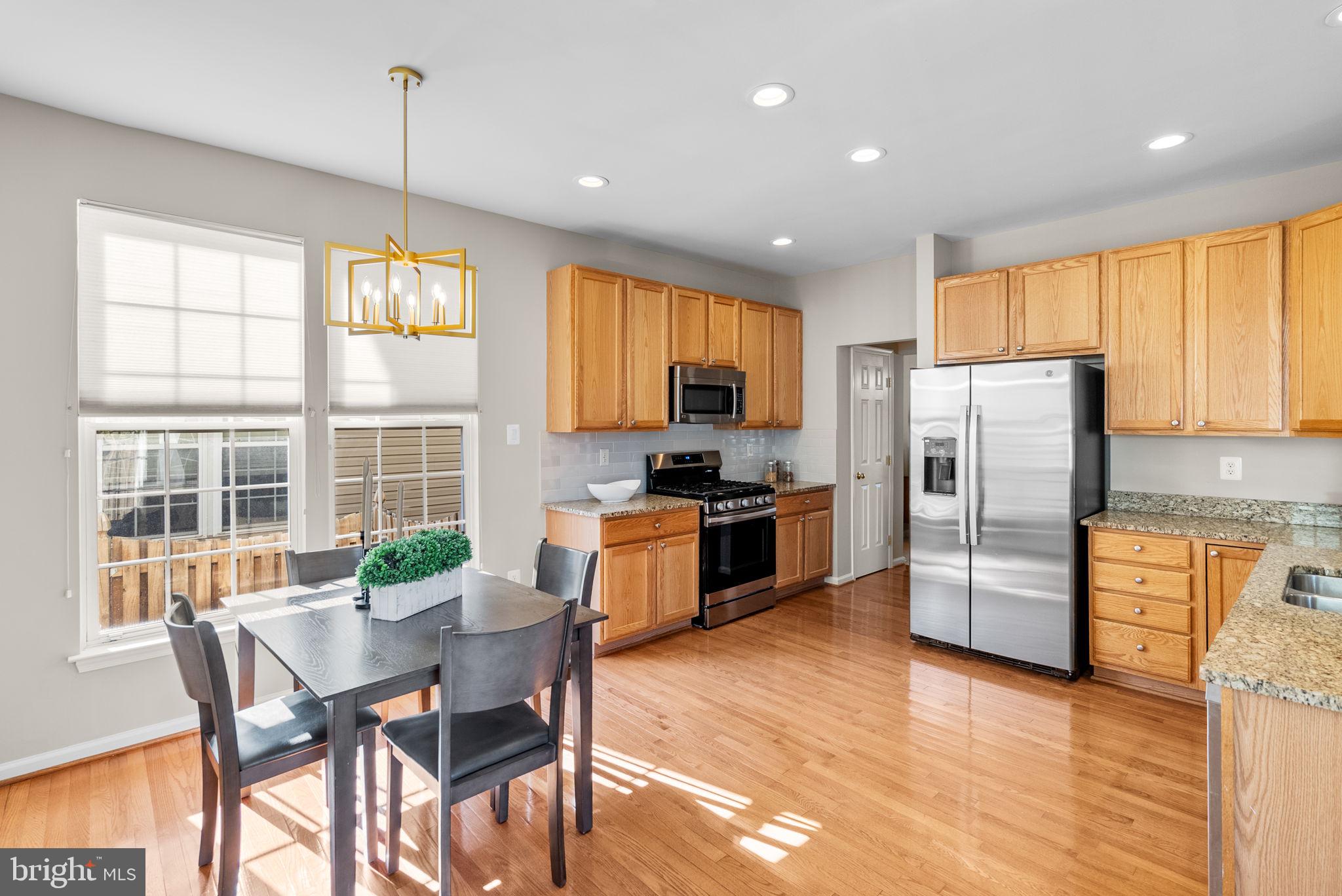 THE VISTAS AT WOODCLIFFE PARK - Residential