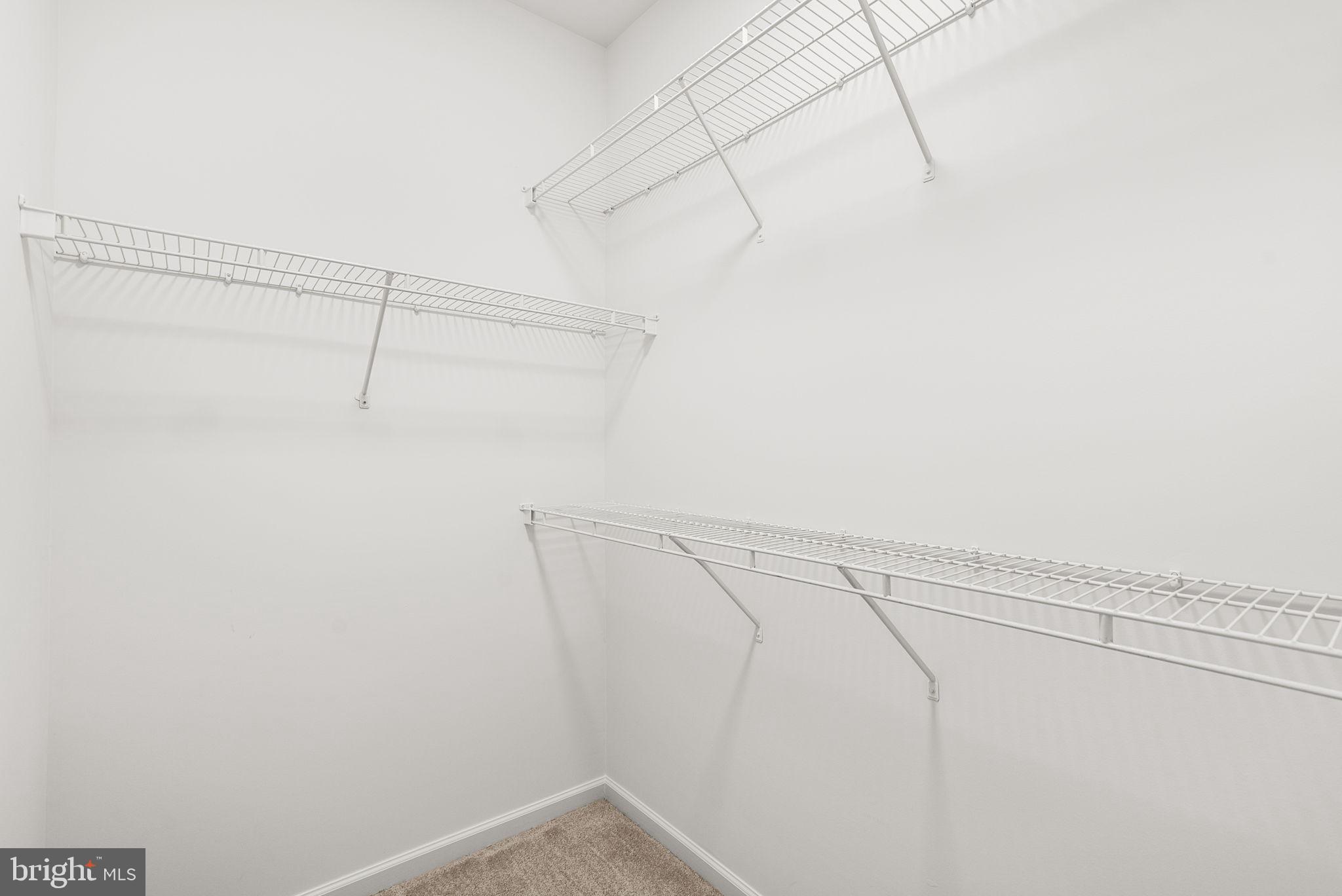 THE VISTAS AT WOODCLIFFE PARK - Residential