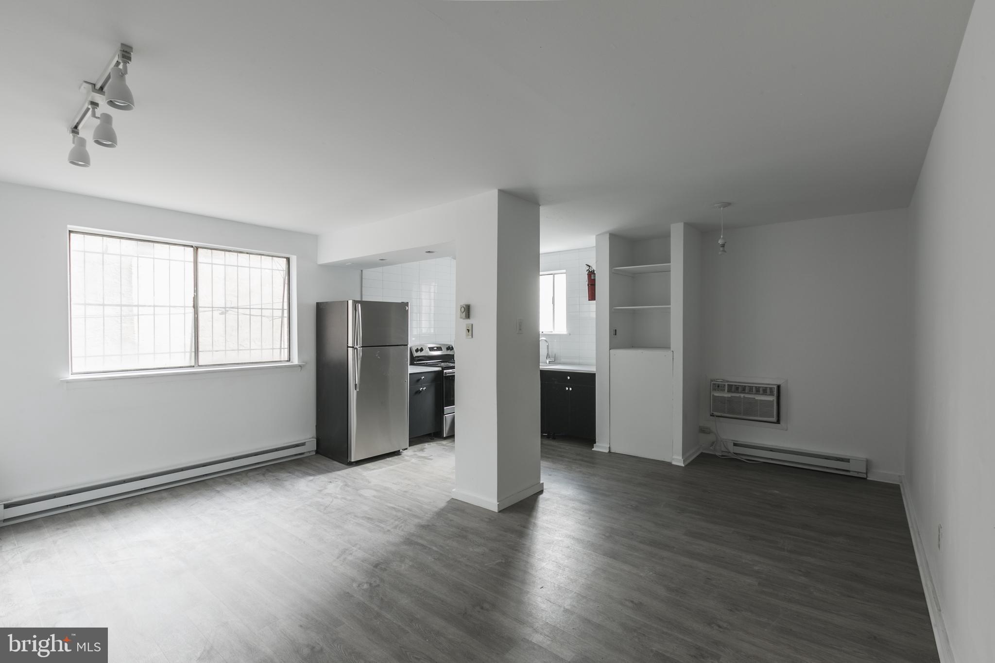 UNIVERSITY CITY - Residential Lease