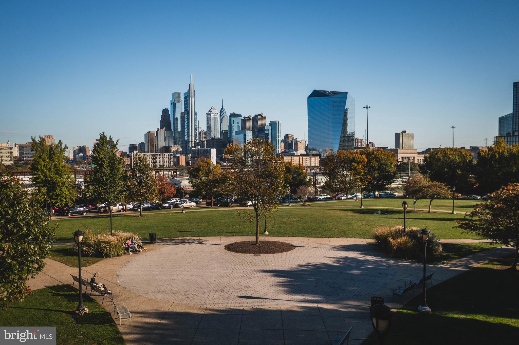 UNIVERSITY CITY - Residential Lease