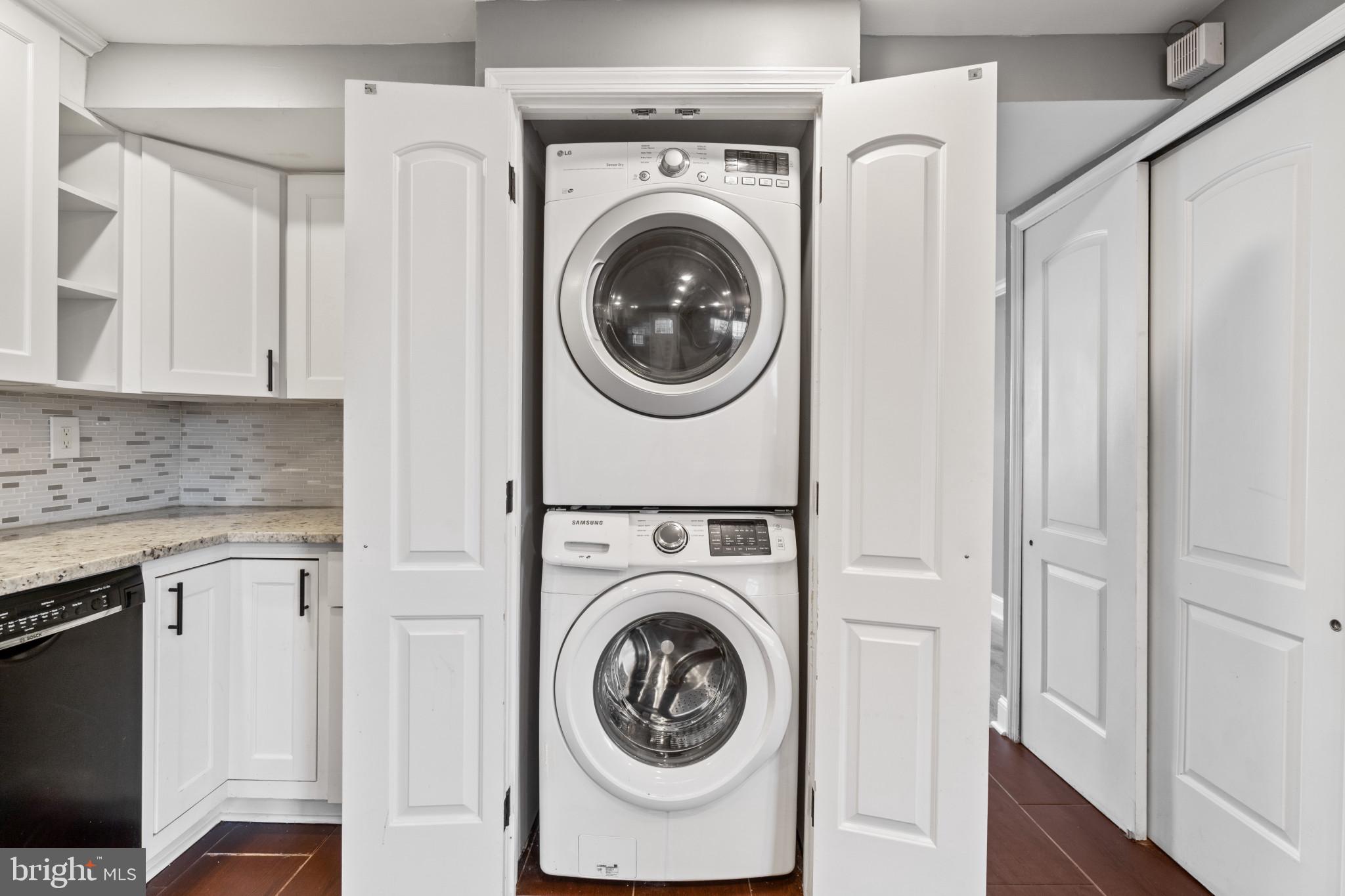 ASHLAND MEWS - Residential