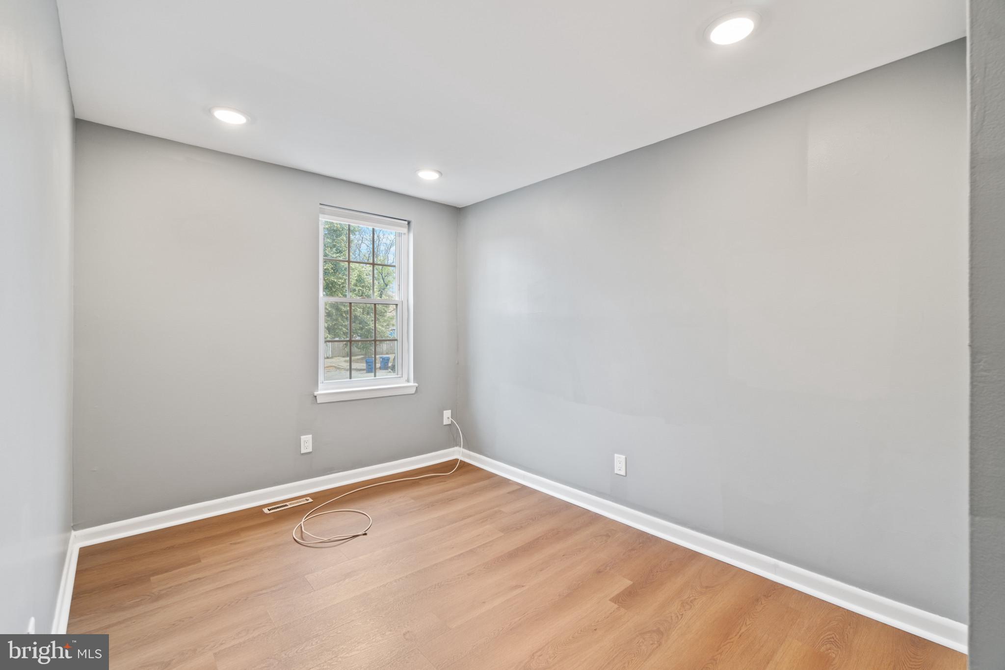 ASHLAND MEWS - Residential