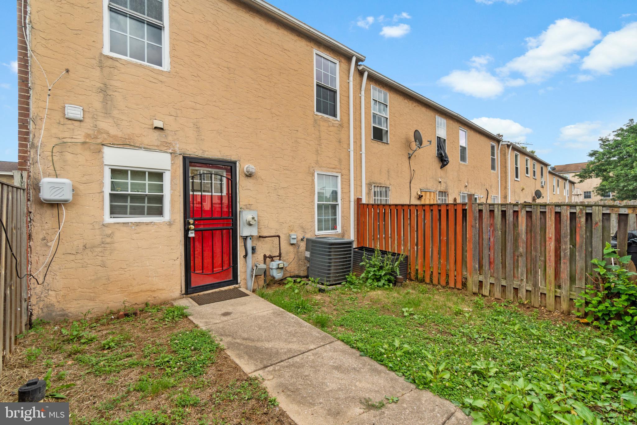 ASHLAND MEWS - Residential