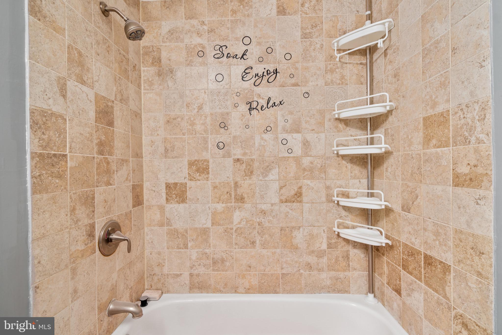 ASHLAND MEWS - Residential