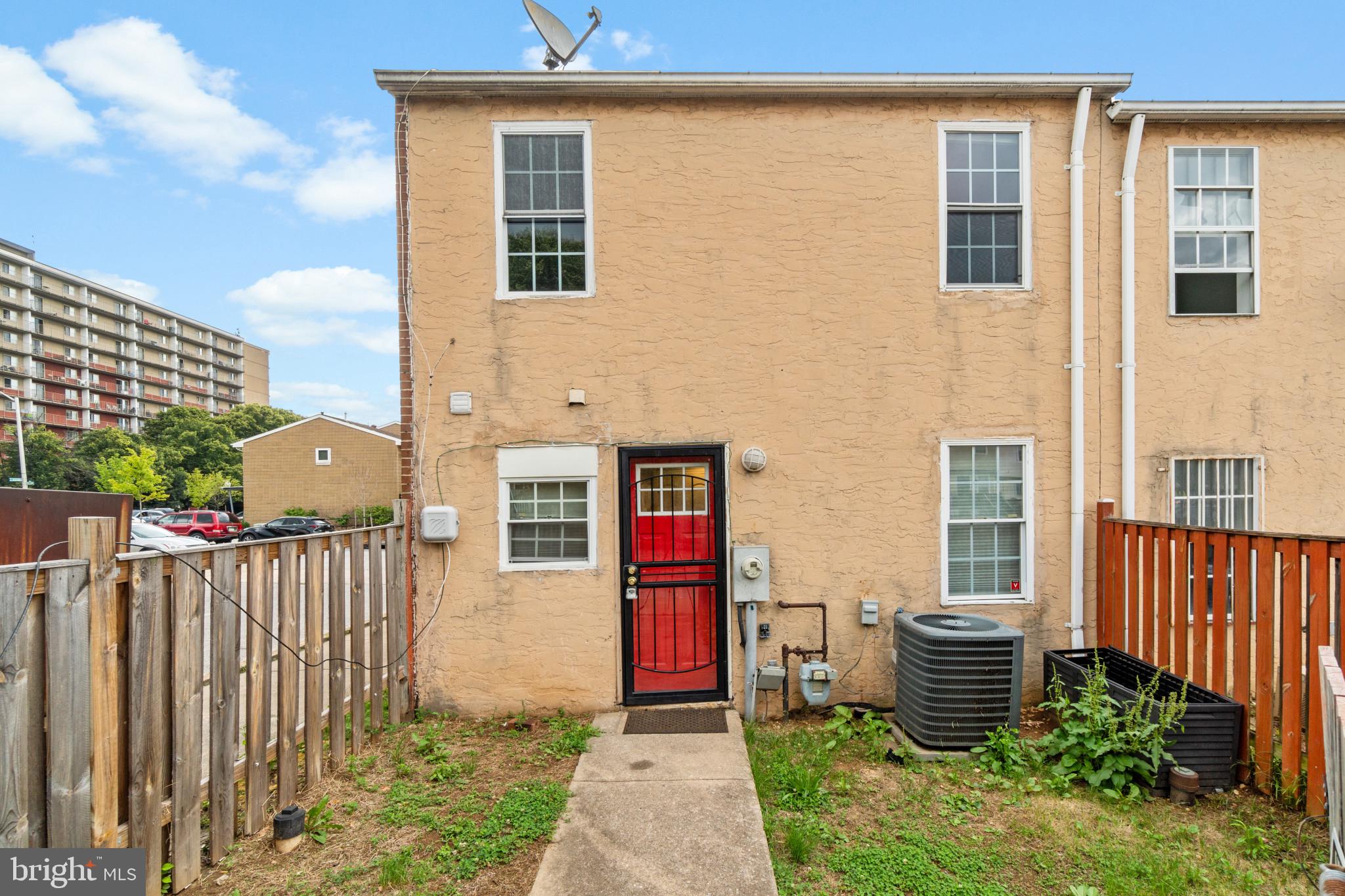 ASHLAND MEWS - Residential