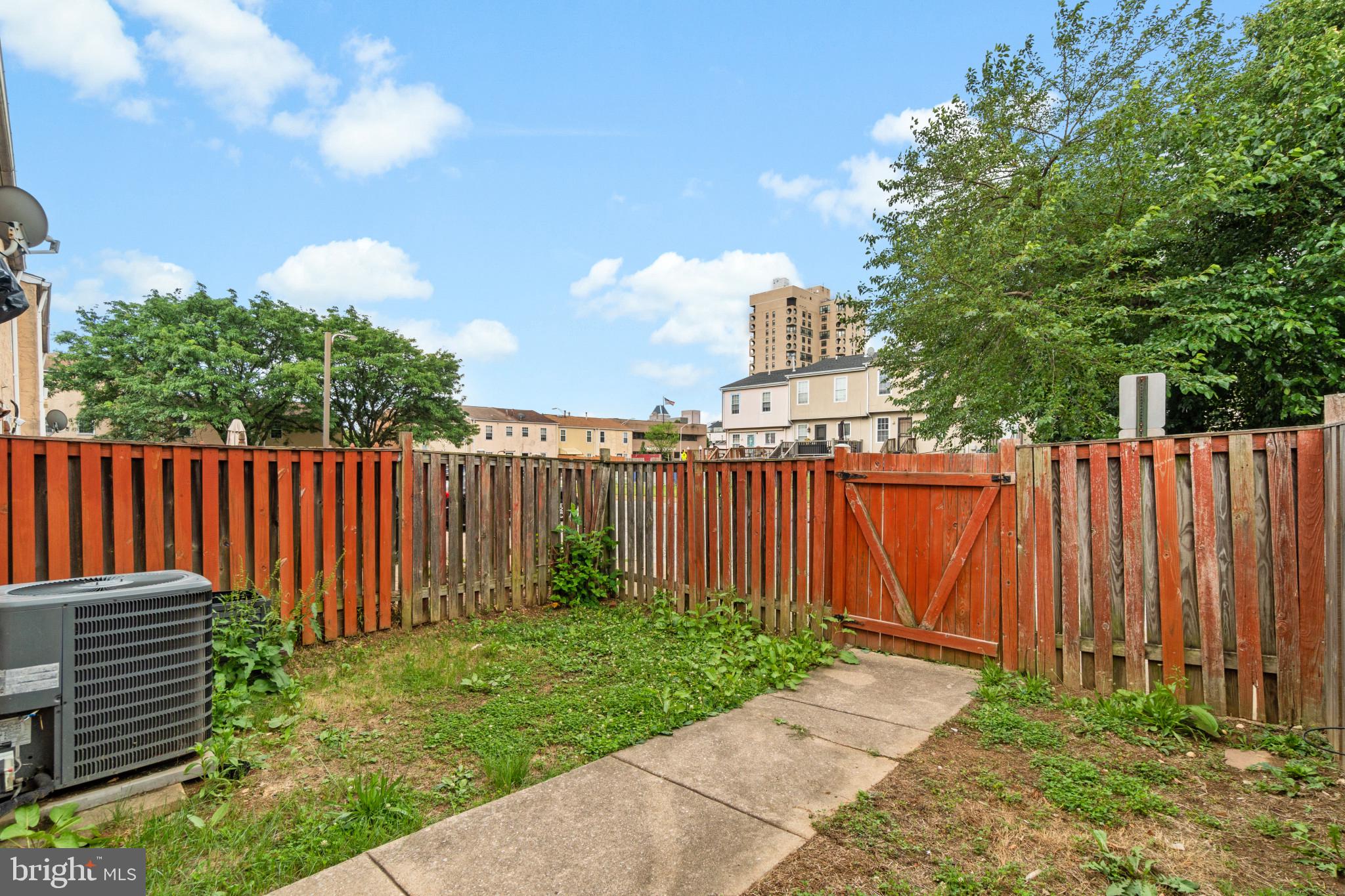 ASHLAND MEWS - Residential