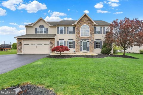 614 W PINE STREET LEESPORT PA 19533