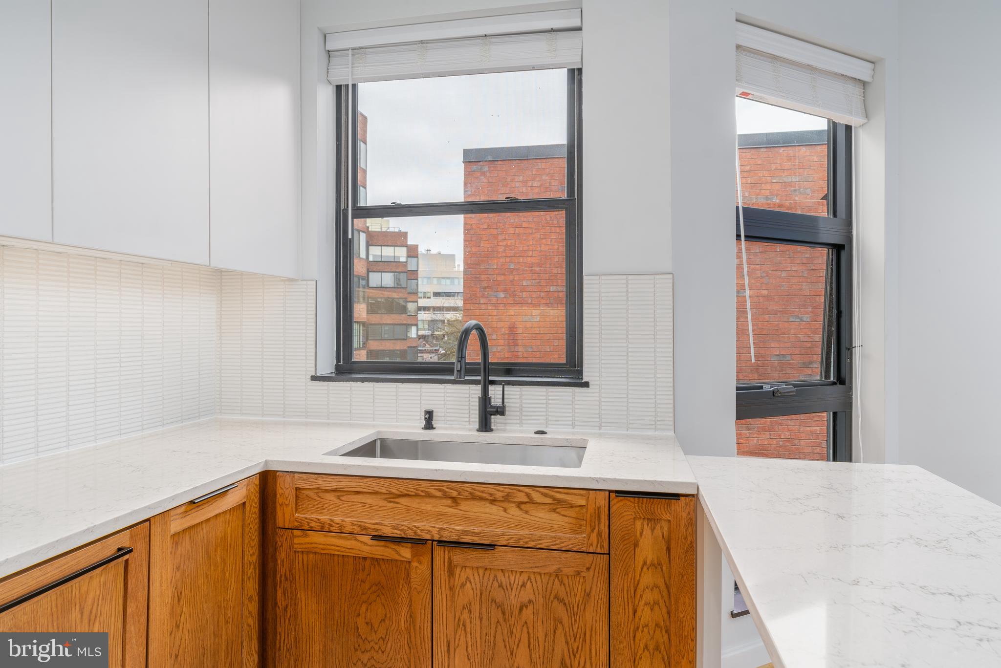 2525 PENNSYLVANIA NW 502