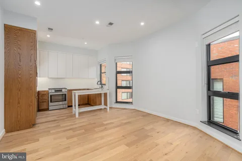 2525 Pennsylvania Ave NW Unit 502, Washington, DC 20037 - MLS#: DCDC2184934