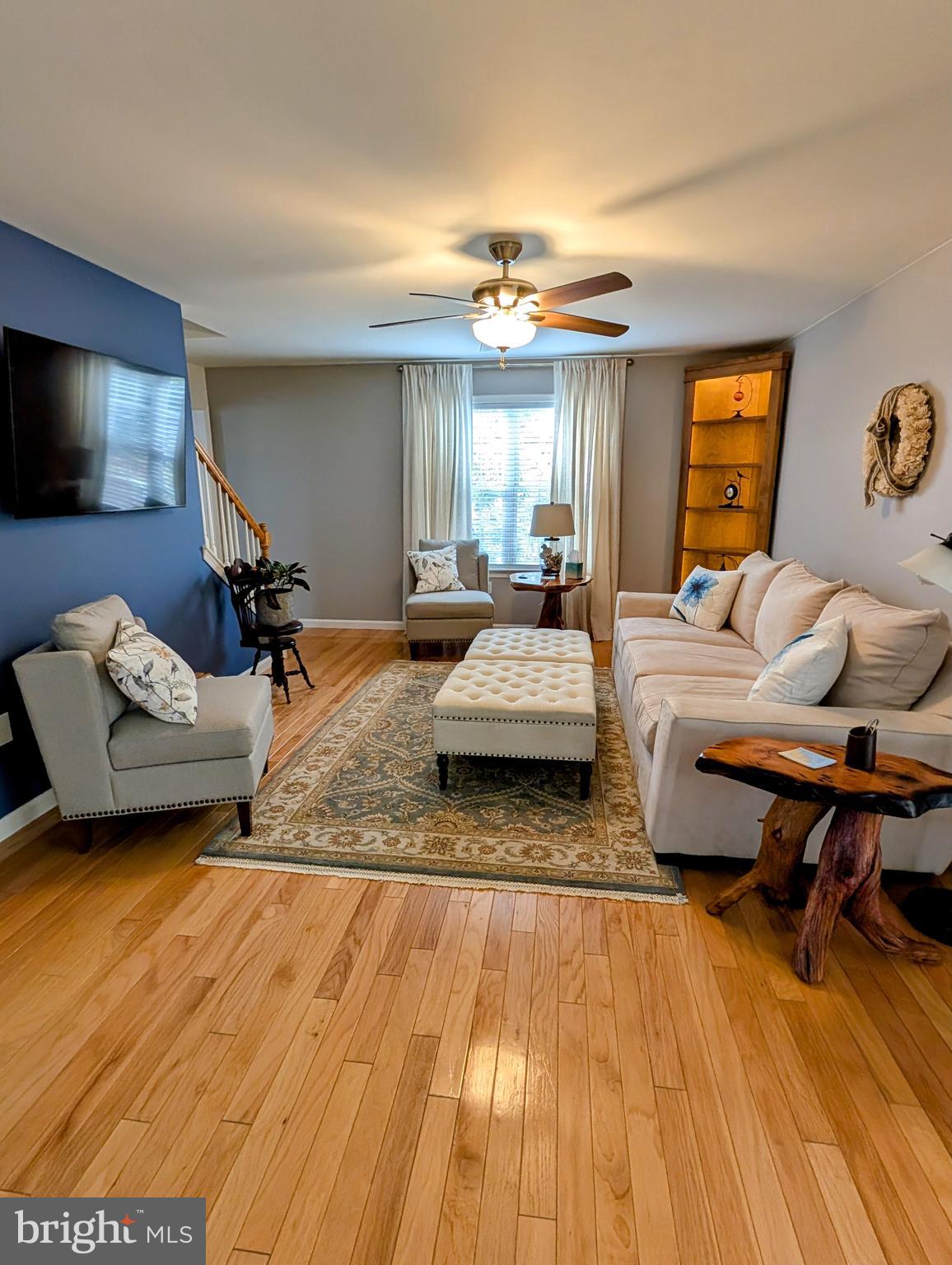 WOODLAND HILLS SOUTH - Residential