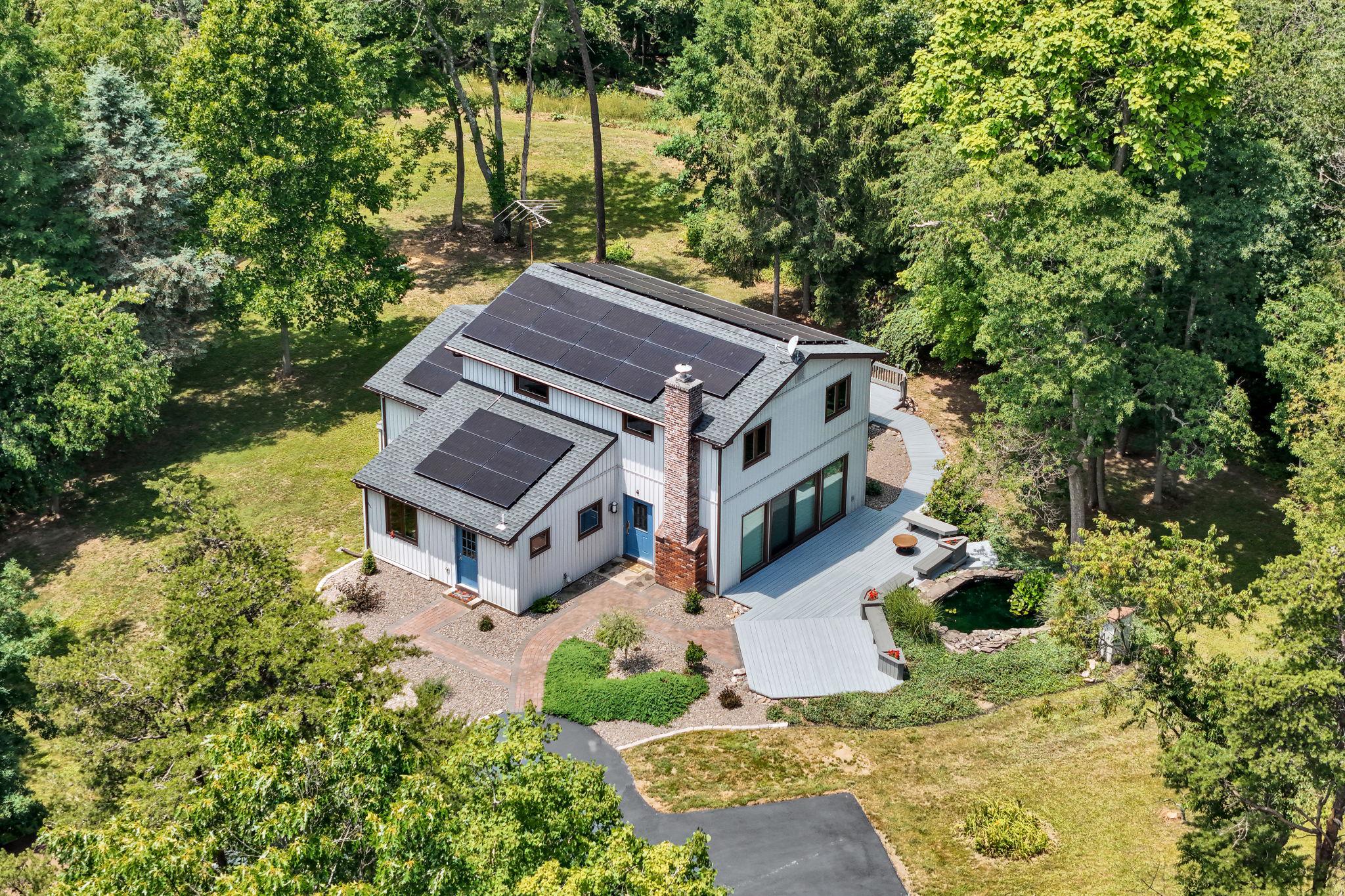 1911 LONGS GAP ROAD