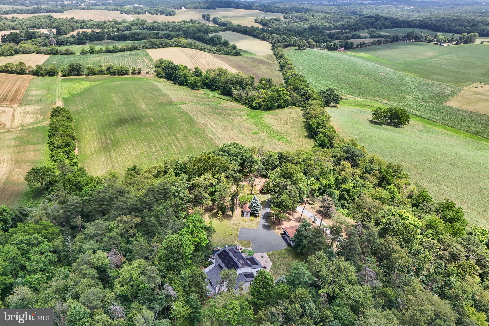1911 LONGS GAP ROAD