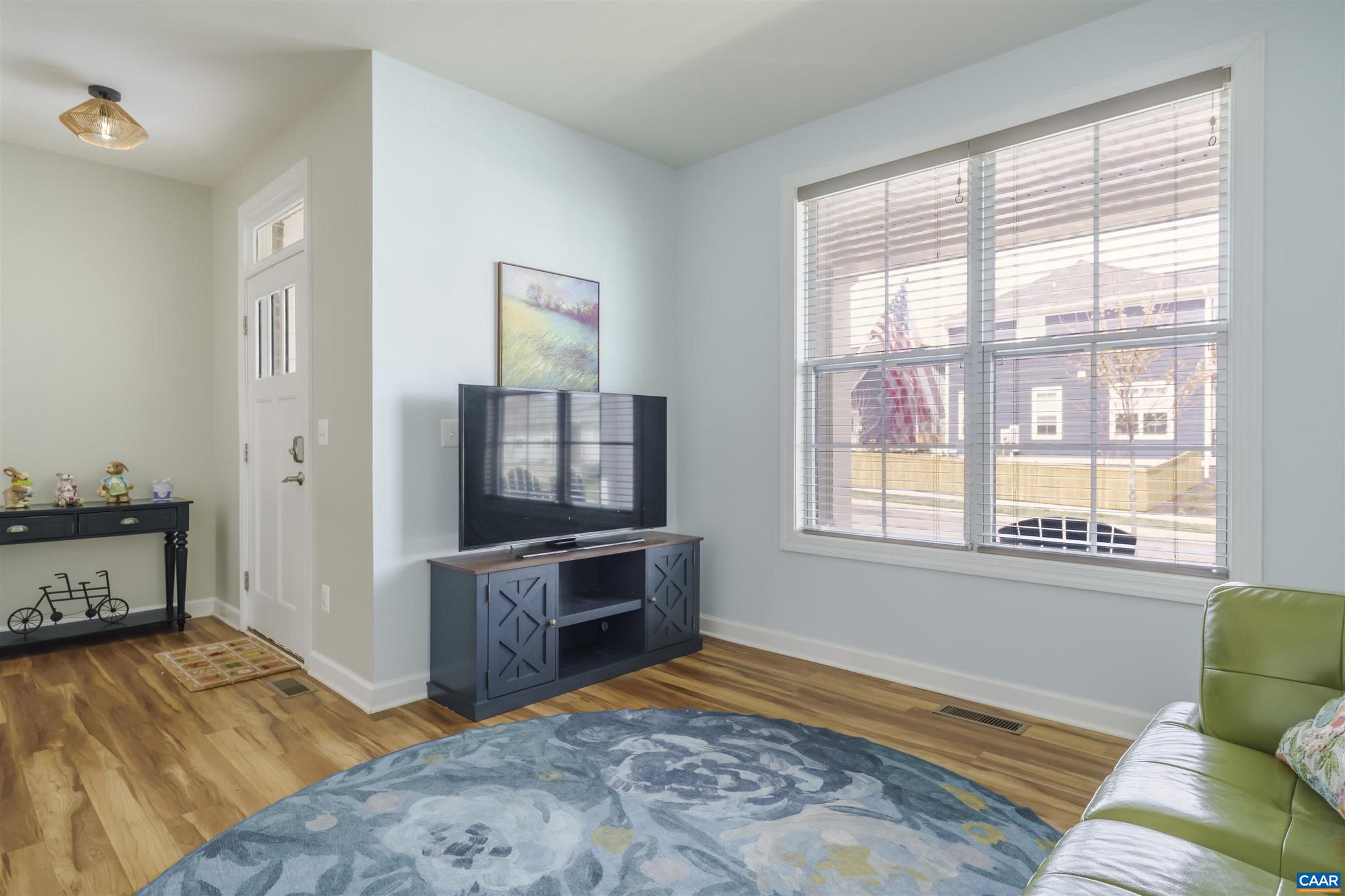 OLD TRAIL - Residential