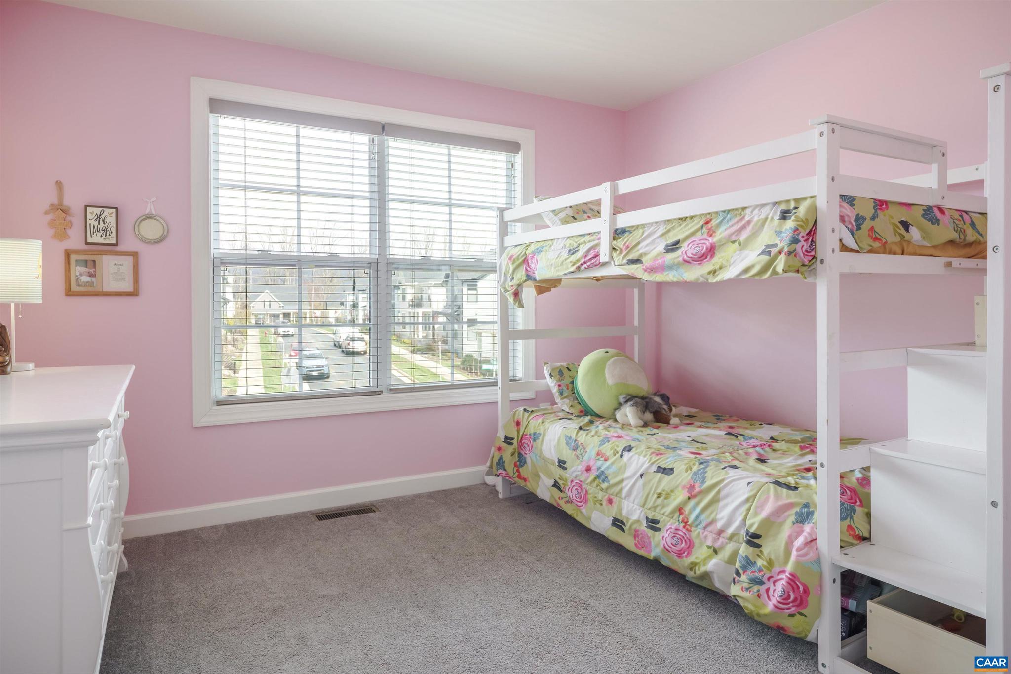 OLD TRAIL - Residential