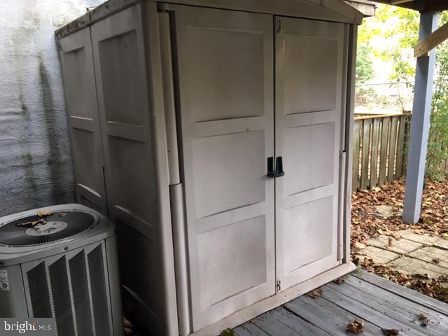 BRAEBROOKE - Residential Lease