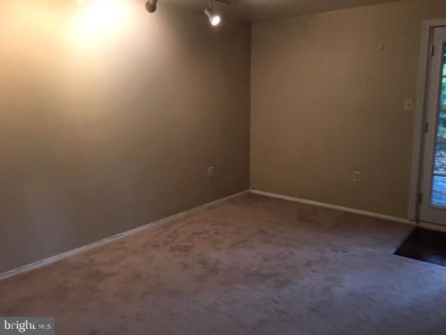 BRAEBROOKE - Residential Lease