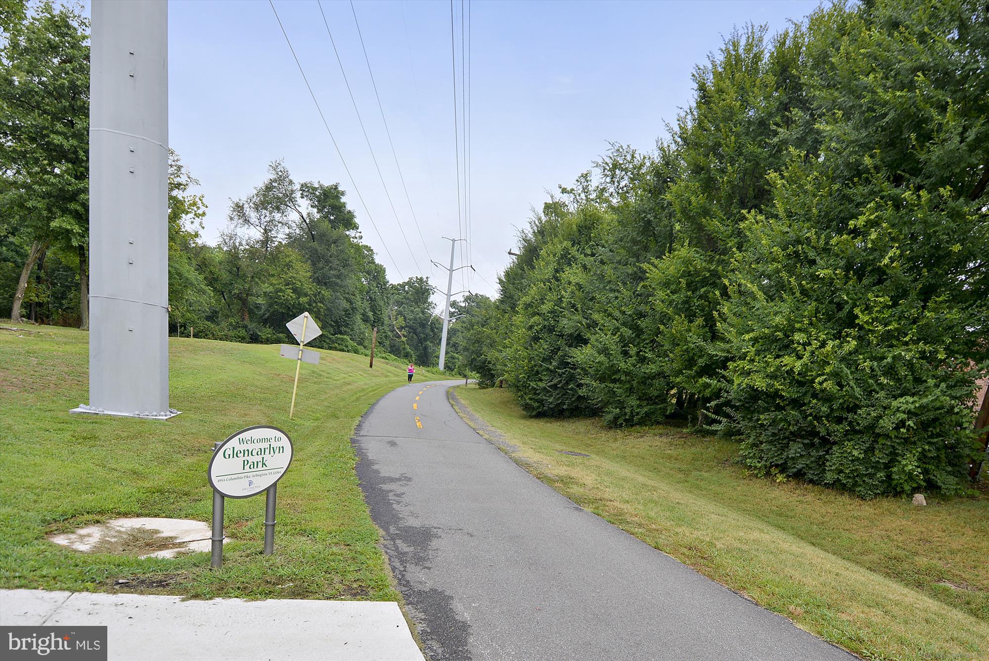 SHIRLINGTON CREST - Residential Lease