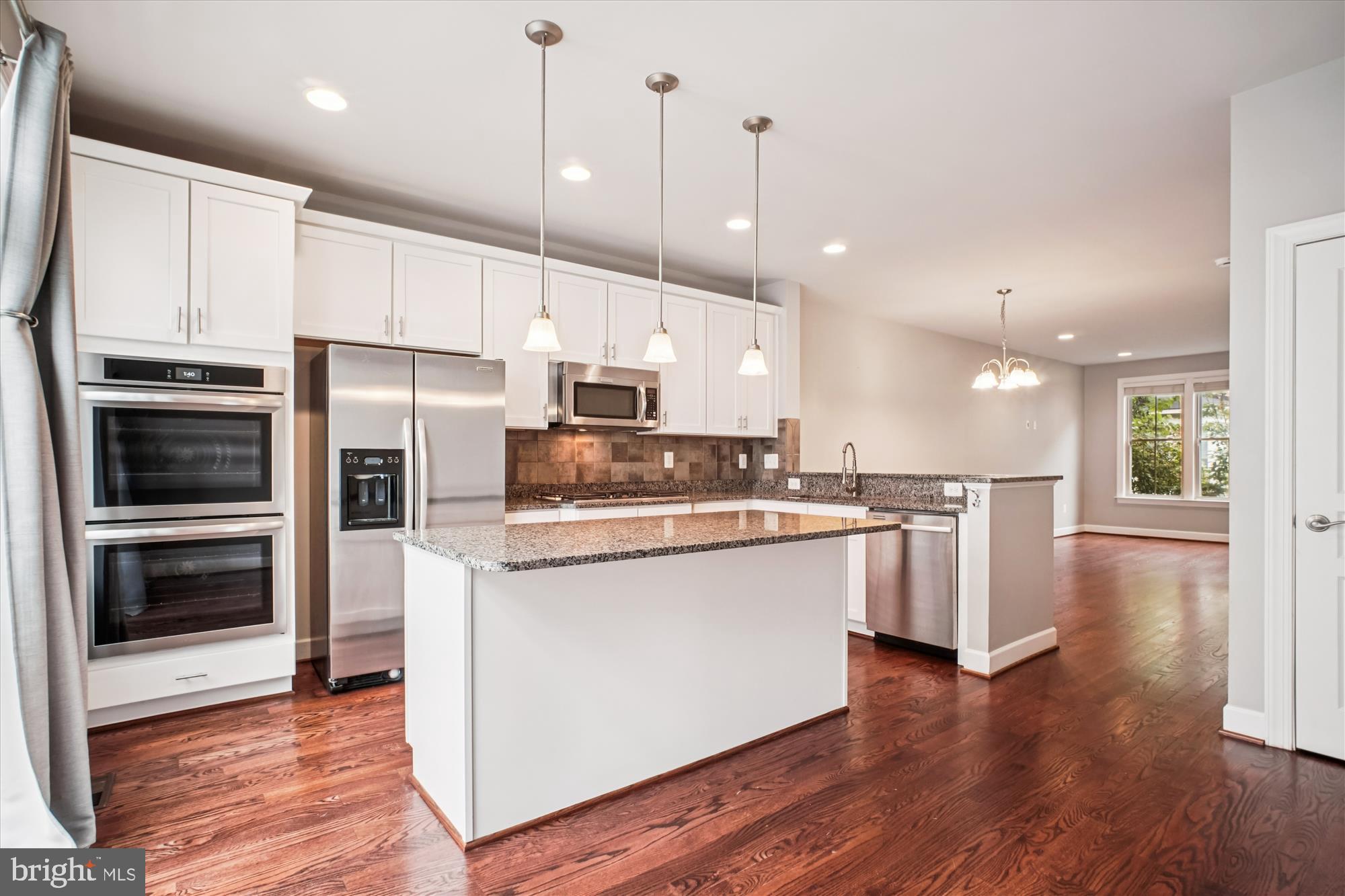 SHIRLINGTON CREST - Residential Lease